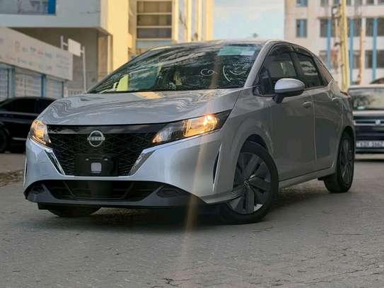 Nissan Note empower image 2