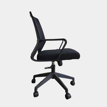 Captain Mesh Office Chair image 4