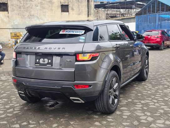 Range Rover EVoque 2018 4x4 image 12