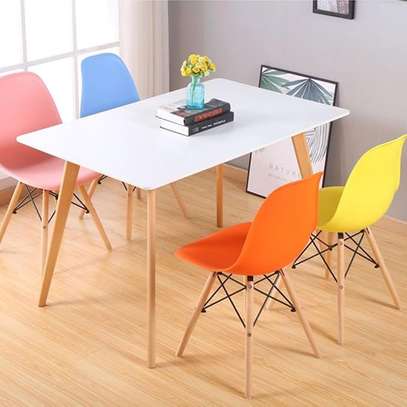 Skyline Eames Plastic Outdoor Dining Chair image 3