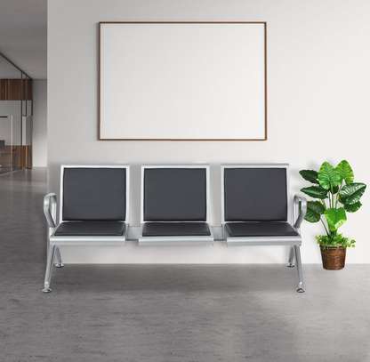 Hard Pad 3-Link Leather Waiting Bench image 6