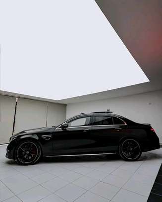 Mercedes E63s-Class  2019 Black image 9