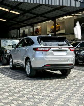 Toyota Harrier Silver 2019 5000km image 13