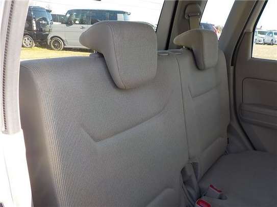 2019 SUZUKI WAGON R 5D image 6