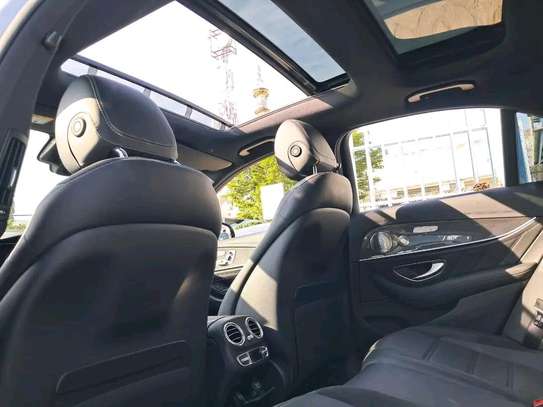 Mercedes benz e53 amg  2018 Sunroof image 3