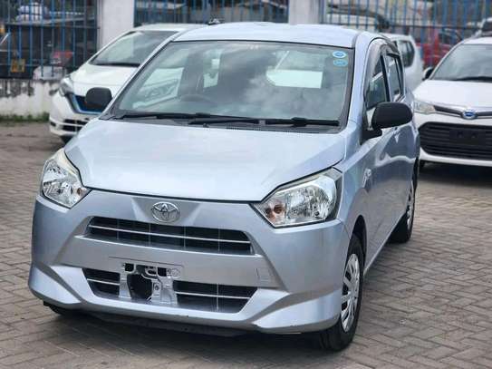 Toyota pixis epoach image 2