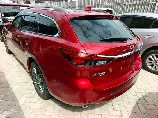 Mazda Atenga hatchback diesel image 8