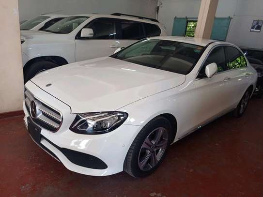 Mercedes Benz e200, 2018 model image 9