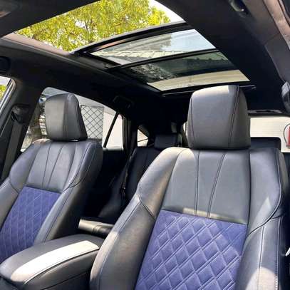 Toyota Harrier Premium sunroof leather seats black 2018 image 4