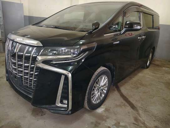 TOYOTA ALPHARD,2019,HYBRID, 4WD,WE DO H.P,,,DEPOSIT 2.2M image 2