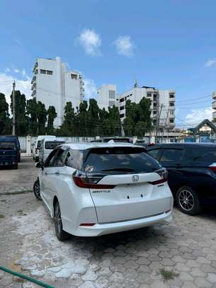 2019 HONDA SHUTTLE NEW SHAPE HYBRID image 13