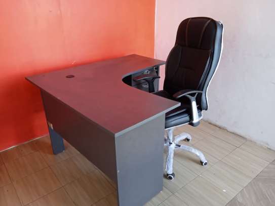 Office study desk ➕ secretarial headrests chair image 14