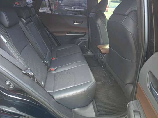 2020 Toyota harrier image 4