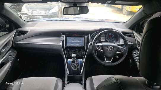 TOYOTA HARRIER 2016MODEL HYBRID image 2