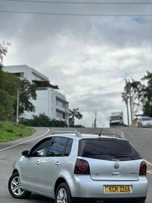 Volkswagen golf image 2