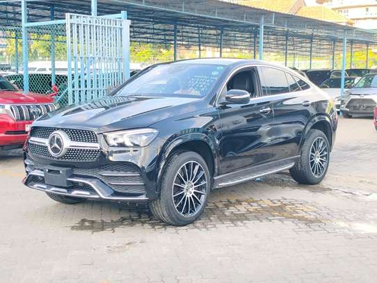 Mercedes Benz GLE 400d image 5