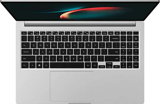 SAMSUNG 15.6” Galaxy Book3 i7-1355U / 16 GB / 512GB image 2