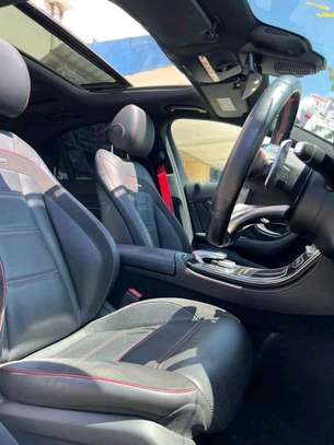 Mercedes Benz C200 AMG image 8