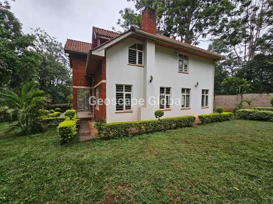 5 Bed House with En Suite in Rosslyn image 9