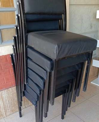 Office Chair; Plush Cushioned Chair For Office image 2