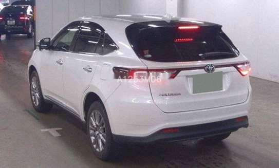 Toyota harrier 2019 image 3