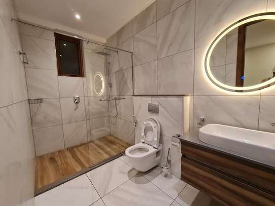 4 Bed Apartment with En Suite in Muthaiga image 14