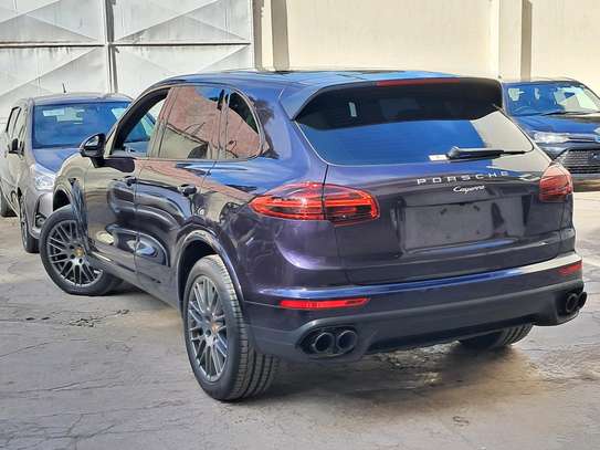 Porsche Cayenne Turbo 2018 purple image 13