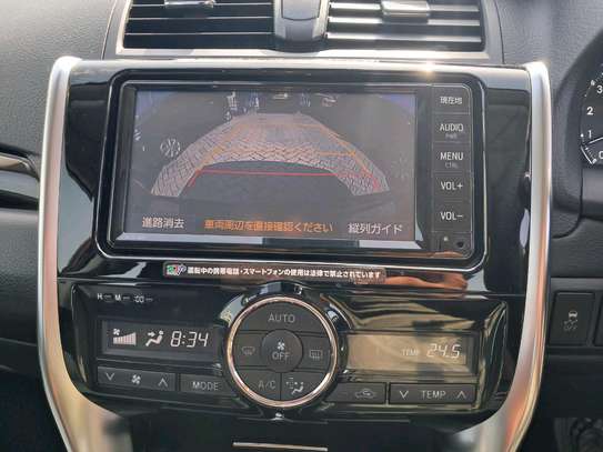 Toyota Premio 1500cc 2018 image 5