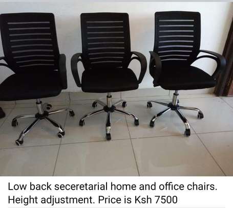Executive office chairs image 6