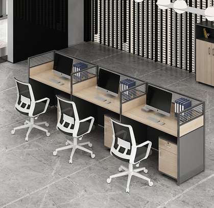 3 Seater Cubic Office Workstation image 10