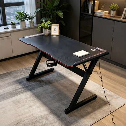 Home/Office Desks:Gaming Desk with LED Lights In Kisumu image 3