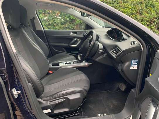 Fresh Import Peugeot 308 1.6L image 9