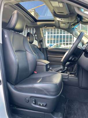 Toyota land Cruiser Prado TX-L 2020 image 7