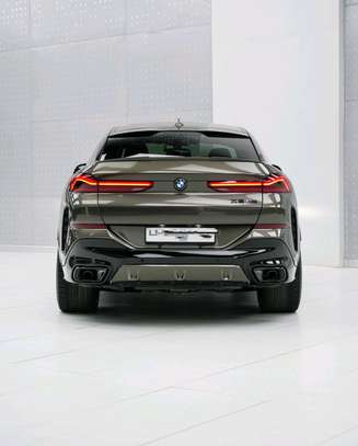 2022 BMW X6 xDrive30d MSport image 7