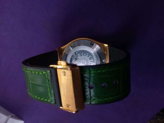 Hublot luxury Watch Gold Case Green Dial image 2