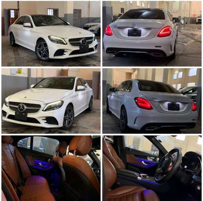 Mercedes C200 4matic,2020 model with sunroof,fully loaded image 2
