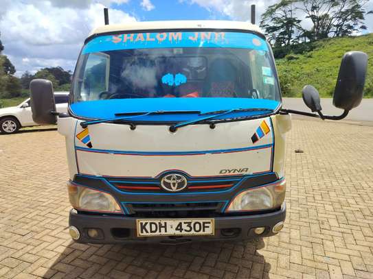 TOYOTA DYNA image 5
