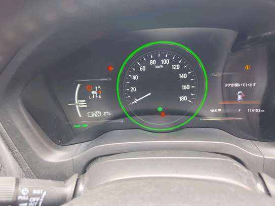 HONDA VEZEL X SENSING 2019MODEL image 4