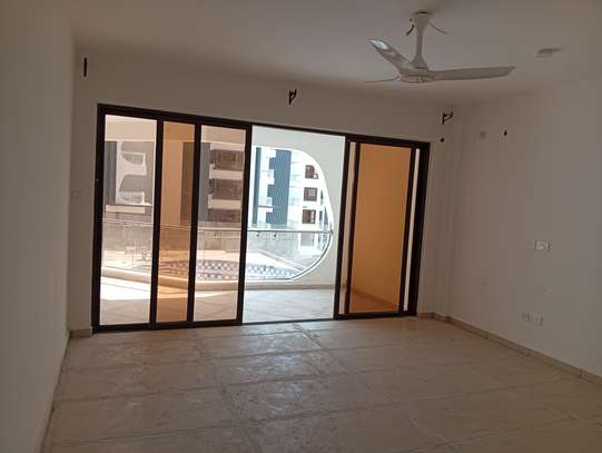 3 Bed Apartment with En Suite at Mt Kenya Road image 9