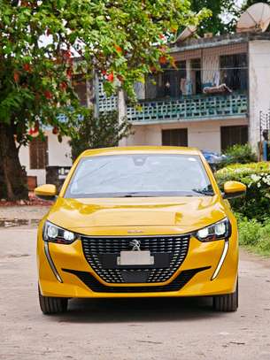 PEUGEOT 208 GT LINE 2019 image 3