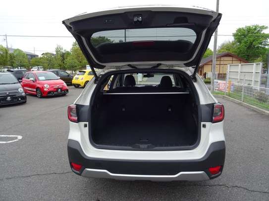 2021 SUBARU OUTBACK image 5