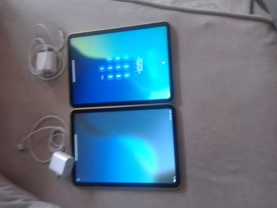 Apple iPad (2025) 128 GB Yellow image 7