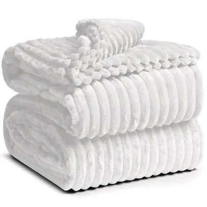 Cozy Black Plush Throw Blanket Ribbed Pattern image 3
