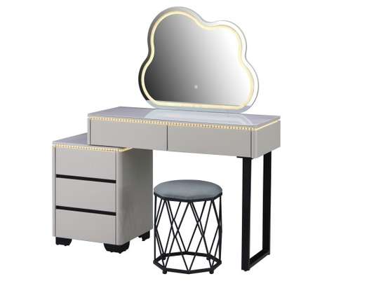 Modern Vanity Makeup Table image 7