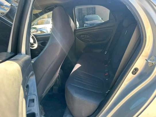 Toyota yaris image 4