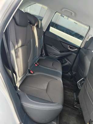 Subaru Forester sk9 2018 white image 9