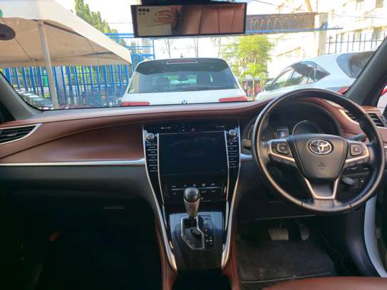 TOYOTA HARRIER WITH BROWN INTRERIOR 2019 image 3