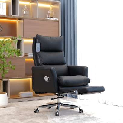 High Back Modern Executive Office Swivel Chair image 3
