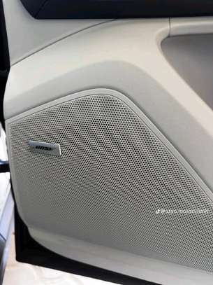 Porsche Cayenne S coupe image 3