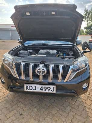 TOYOTA LANDCRUISER PRADO J150 2015MODEL SUNROOF 7 SEATER image 5